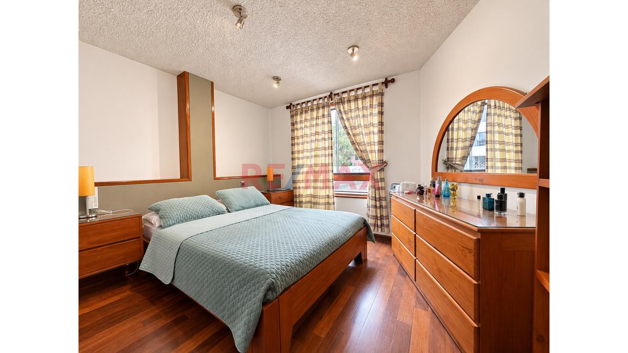 Venta De Comodo Departamento Frente A Parque - En Bellavista  – Callao — foto 10