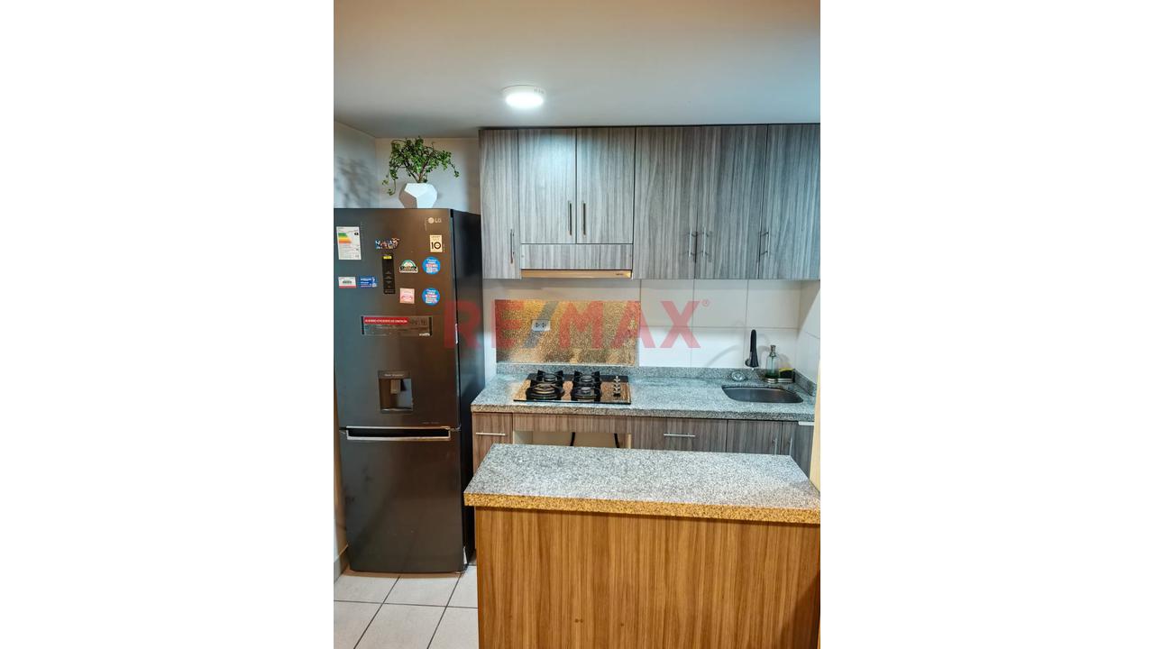 Departamento En Venta En Comas Urb Los Parques De Comas - 5