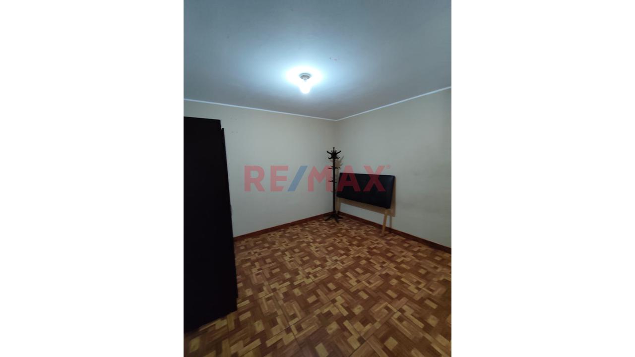 Venta De Departamento En Los Olivos — foto 3