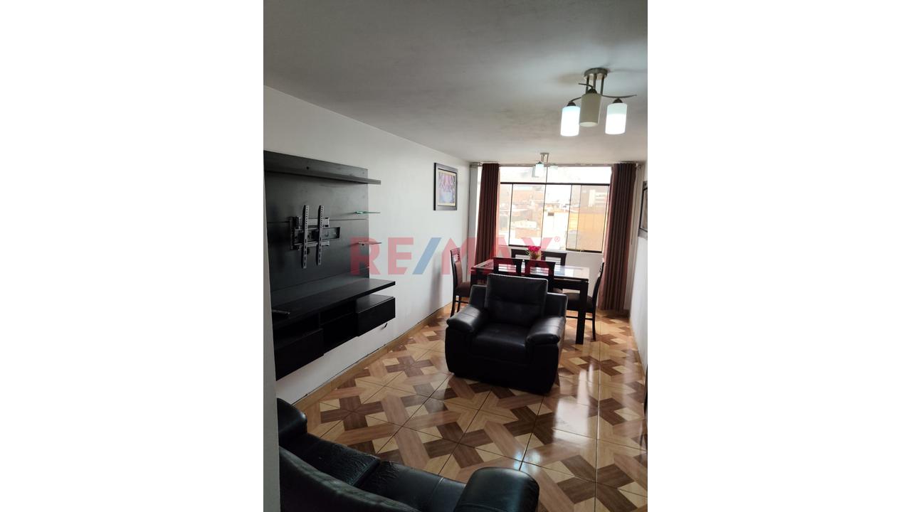 Venta De Departamento En Los Olivos — foto 12
