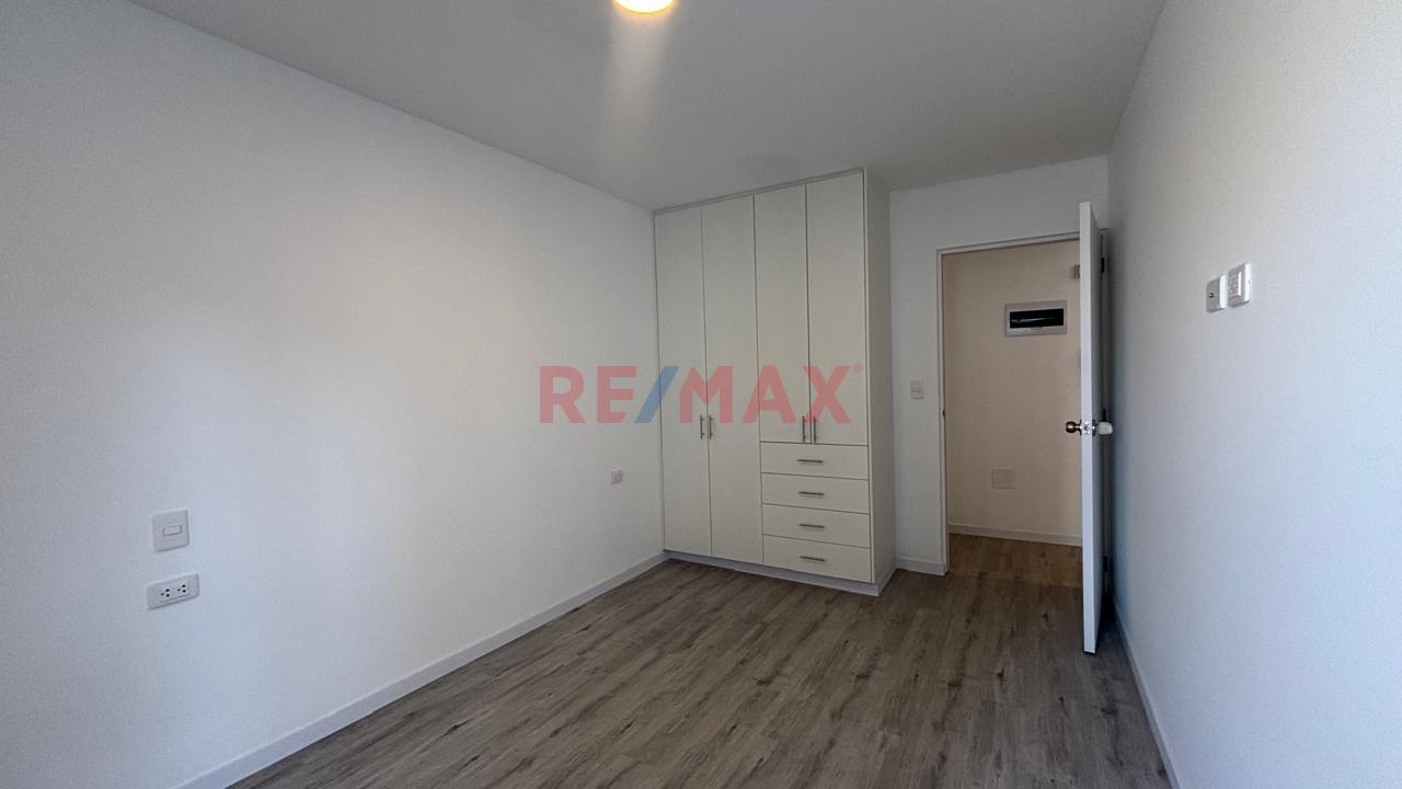 Departamento De Una Habitación De Estreno - En Alquiler — foto 14