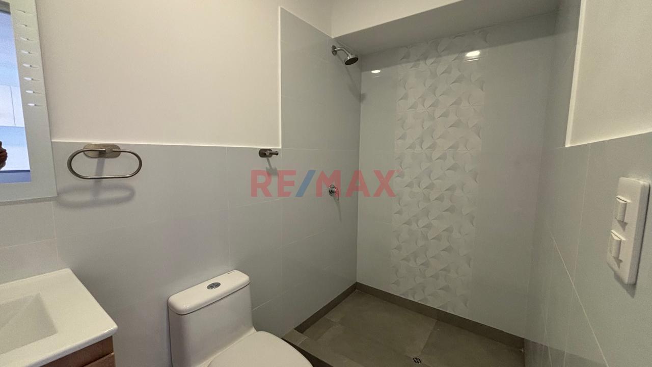 Departamento De Una Habitación De Estreno - En Alquiler — foto 15