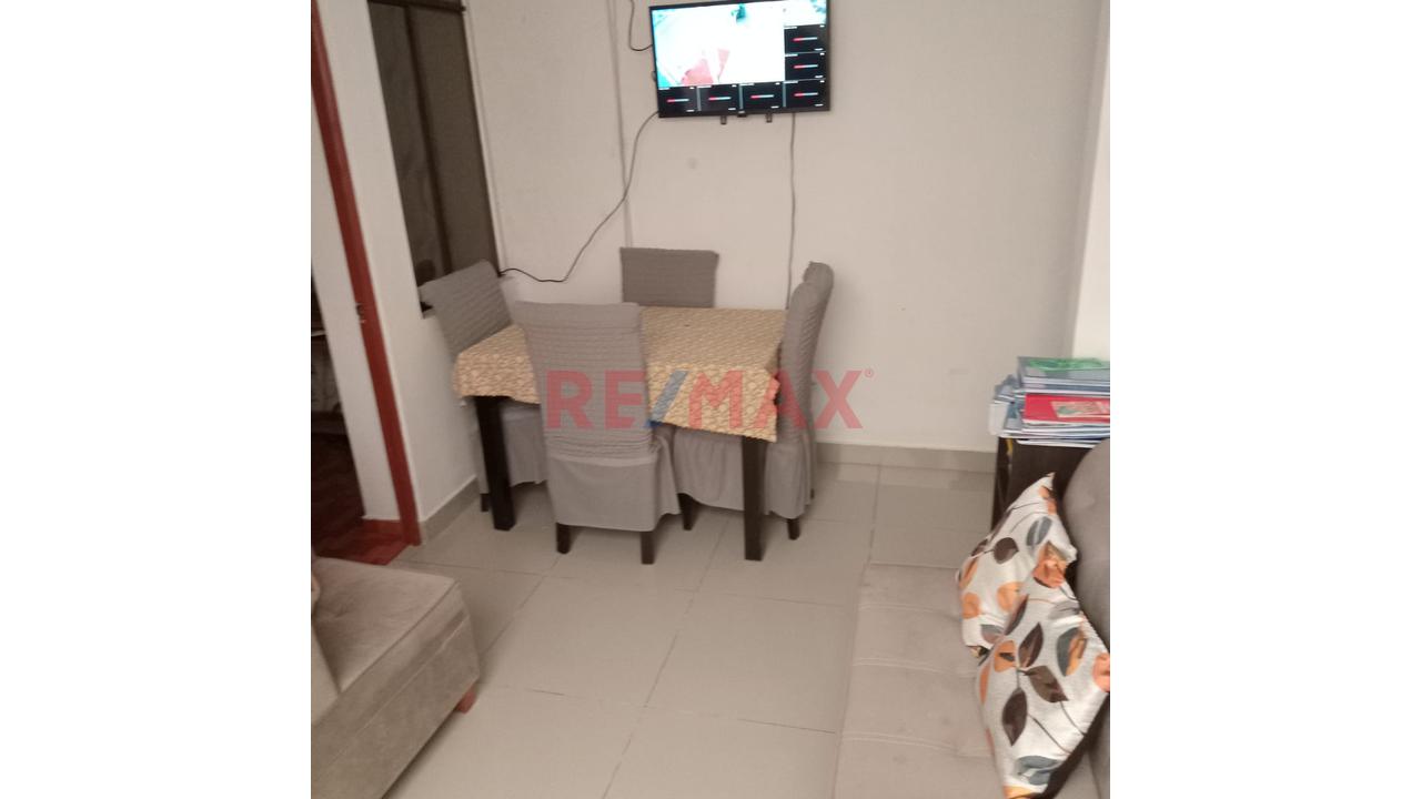 Casa De 2 Pisos En Venta En Parcona – 163 M² De Terreno - 17