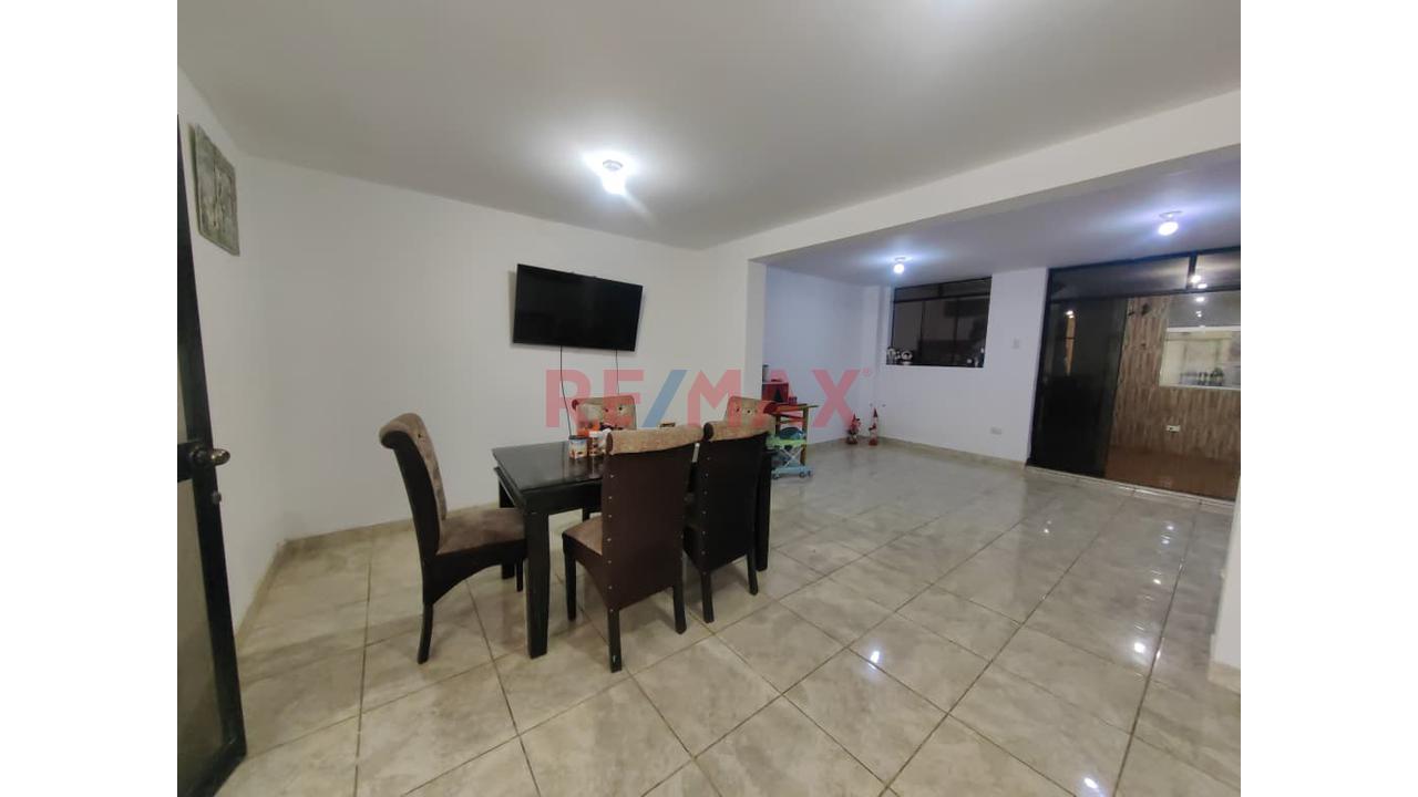 Casa De 2 Pisos En Venta En Parcona – 163 M² De Terreno — foto 4