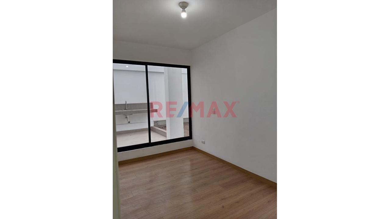 Alquiler Hermoso Departamento Duplex En San Isidro - 21