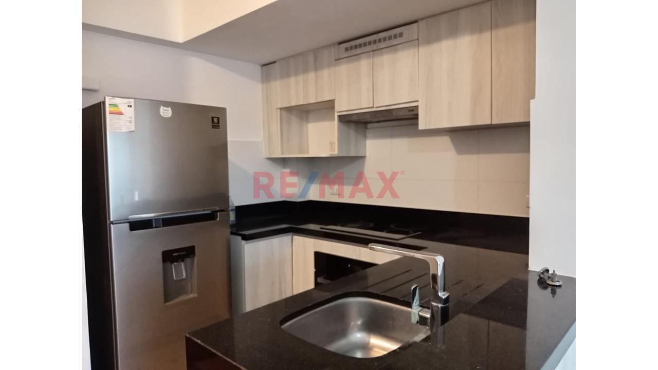 Alquiler Hermoso Departamento Duplex En San Isidro - 19