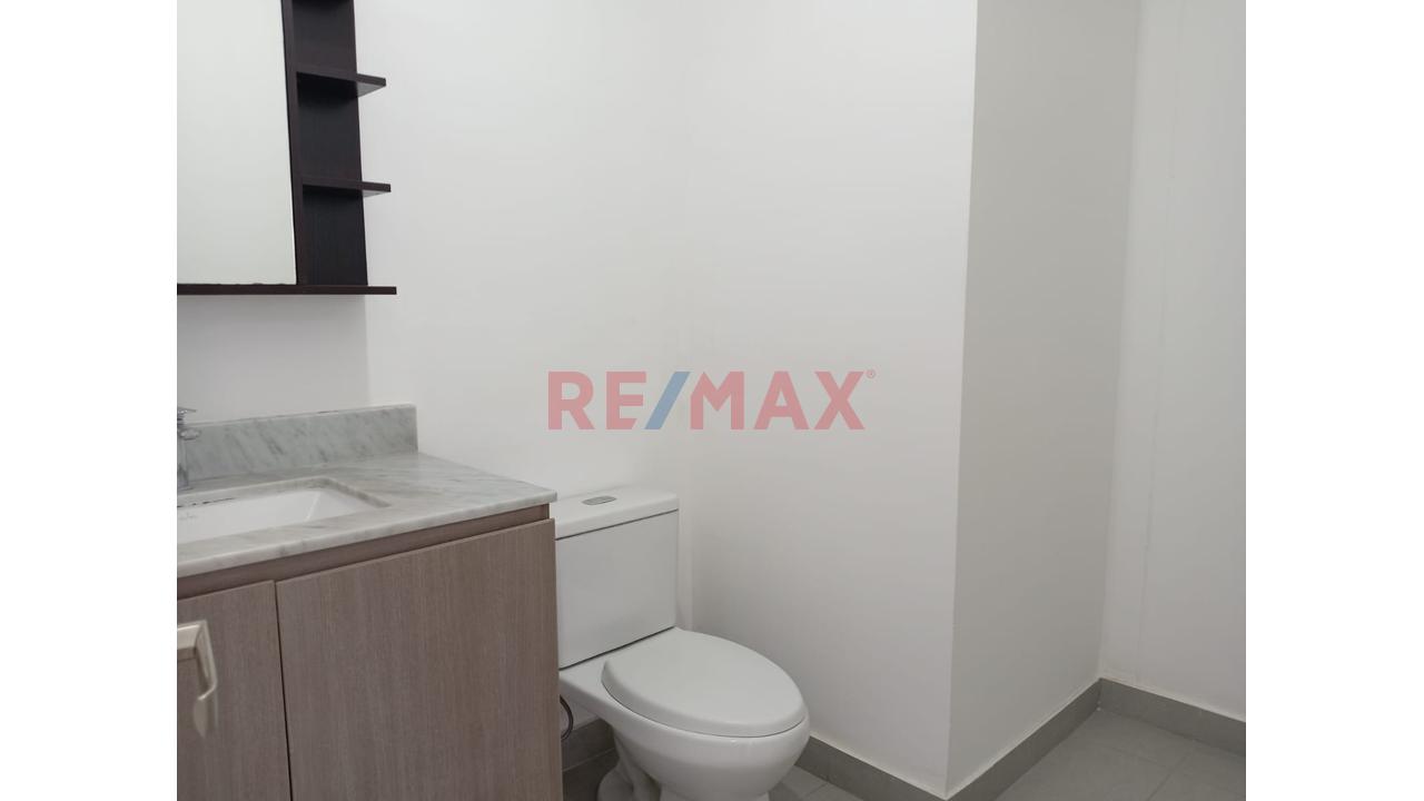 Alquiler Hermoso Departamento Duplex En San Isidro - 14