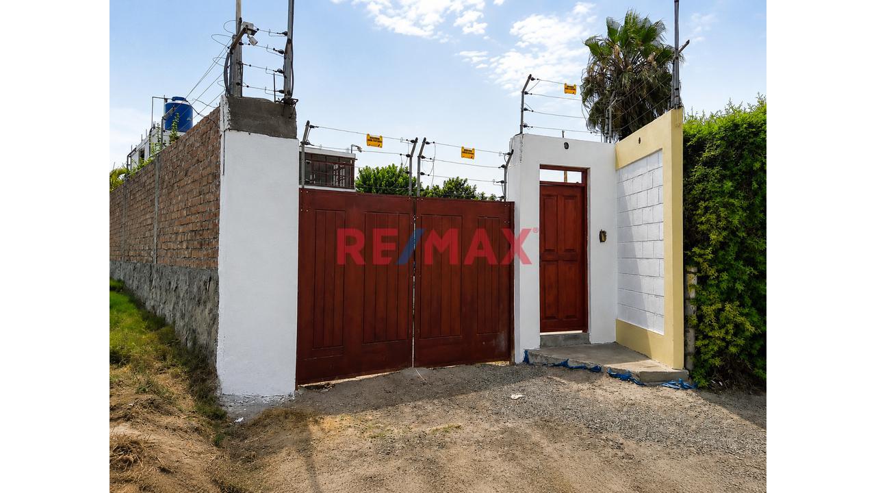Venta De Terreno De 3,870 M² Con Casa, Bungalows Y Piscina En Bujama – Mala - Altura Km 87.5 Panamericana Sur - 16