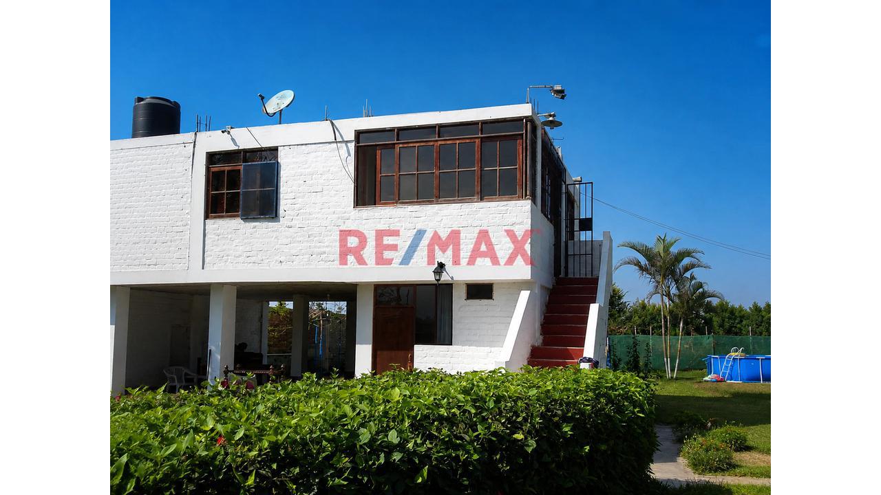 Venta De Terreno De 3,870 M² Con Casa, Bungalows Y Piscina En Bujama – Mala - Altura Km 87.5 Panamericana Sur - 17