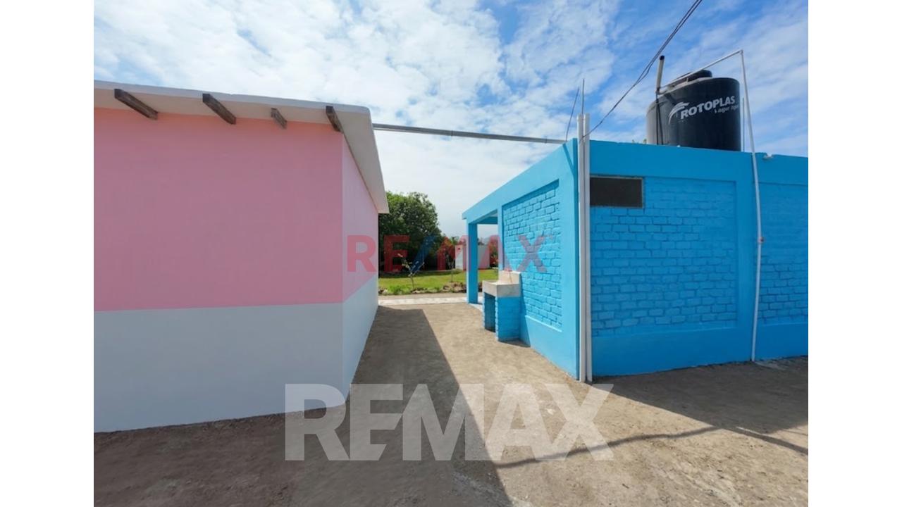 Venta De Terreno De 3,870 M² Con Casa, Bungalows Y Piscina En Bujama – Mala - Altura Km 87.5 Panamericana Sur - 12