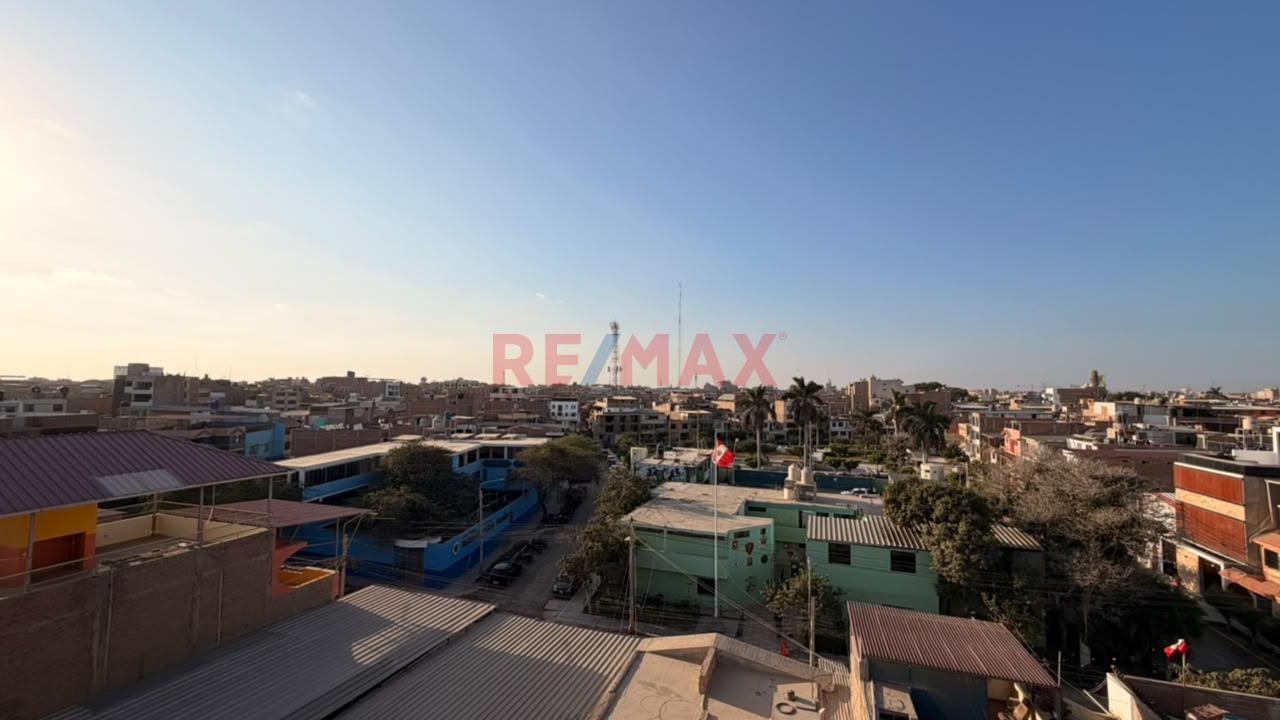 Duplex En Venta Urb San Juan - 13
