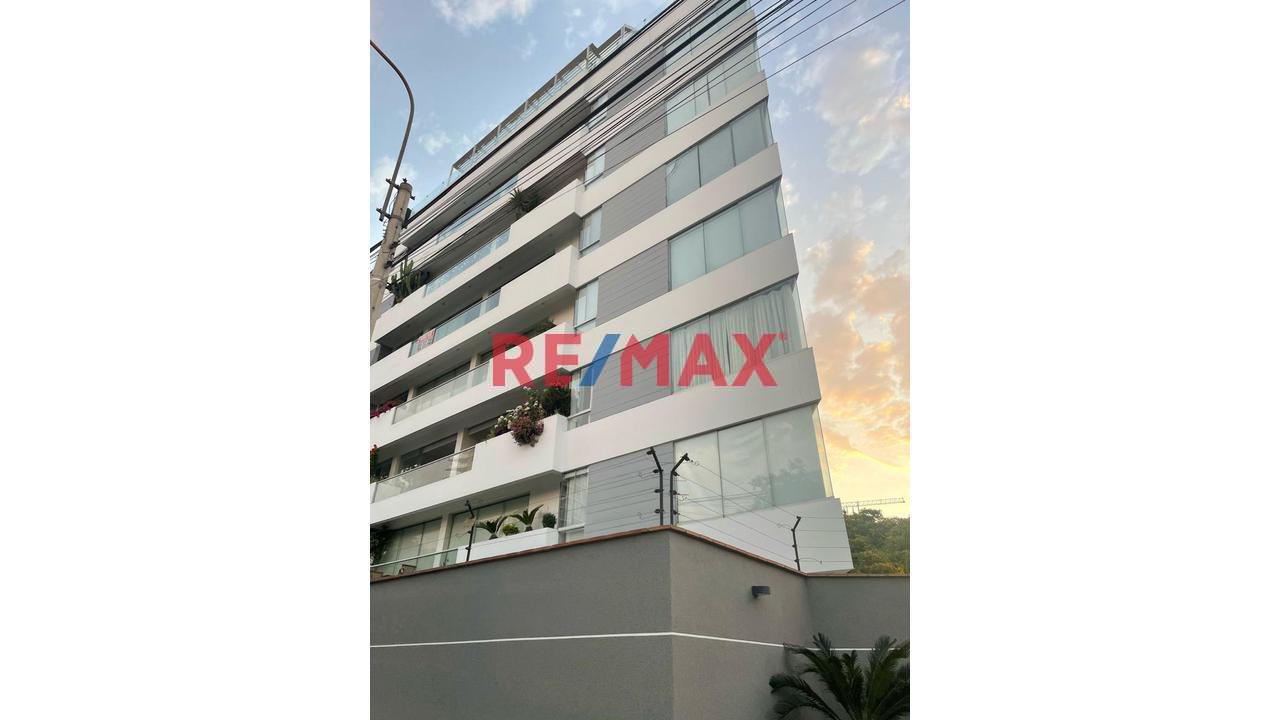 Se Vende Espectácular Depa En Miraflores