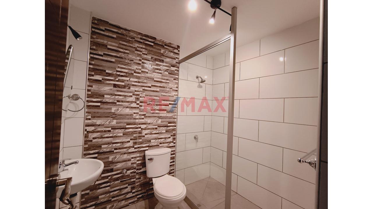 Casa Comercial A 3 Cuadras Del Mall De Porongoche - 9