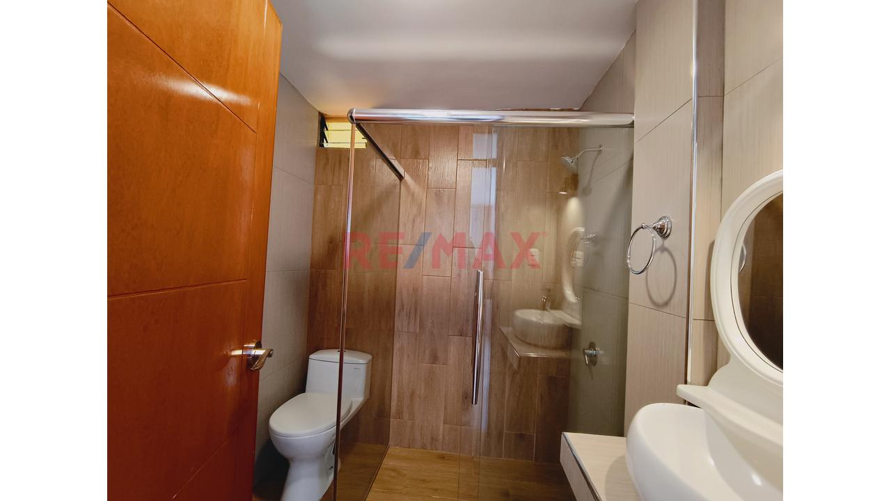 Casa Comercial A 3 Cuadras Del Mall De Porongoche - 7