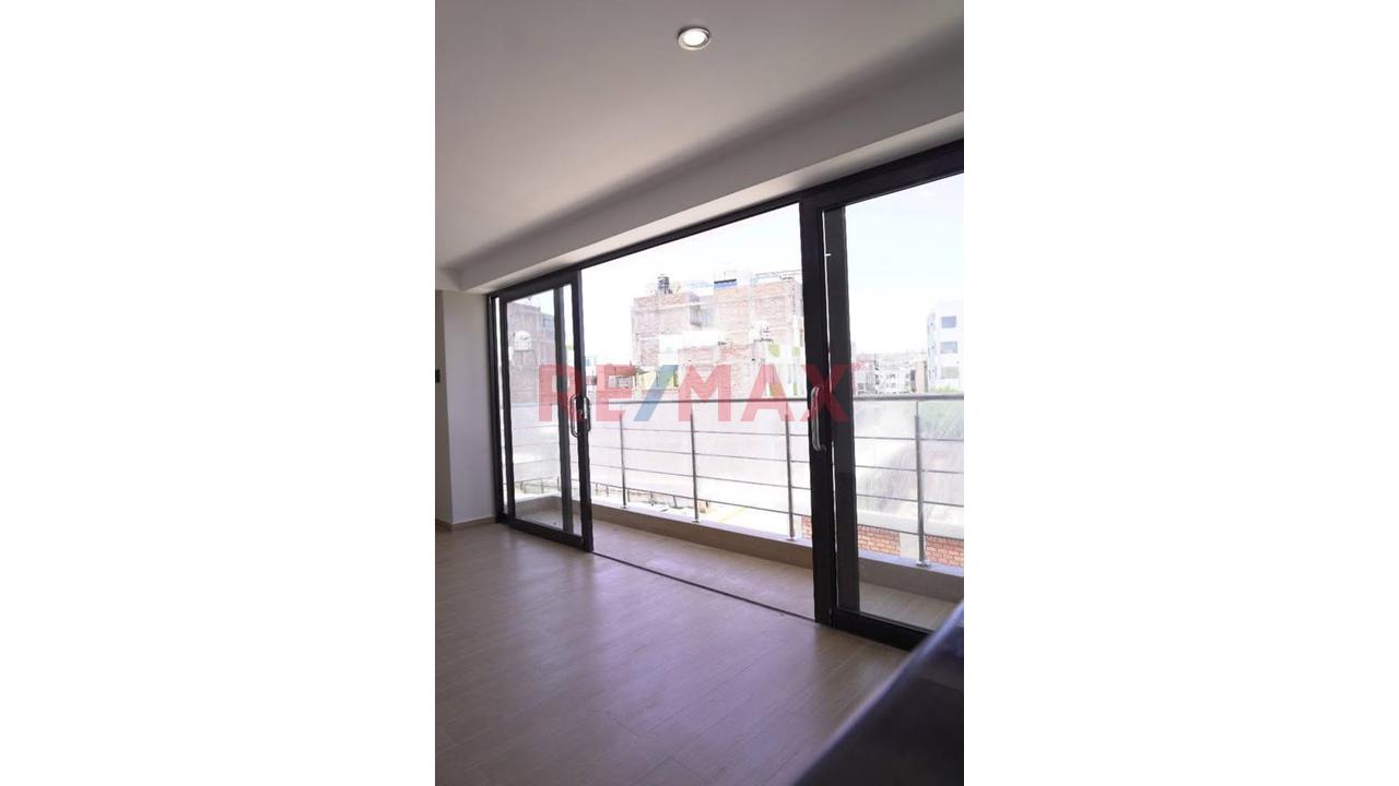 🏡✨ ¡Se Vende Departamento 5To Piso En Estreno En Jlbyr! — foto 4