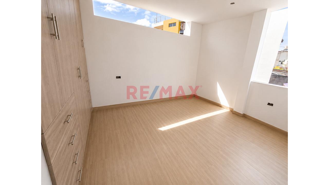 🏡✨ ¡Se Vende Departamento 4To Piso En Estreno En Jlbyr! — foto 8