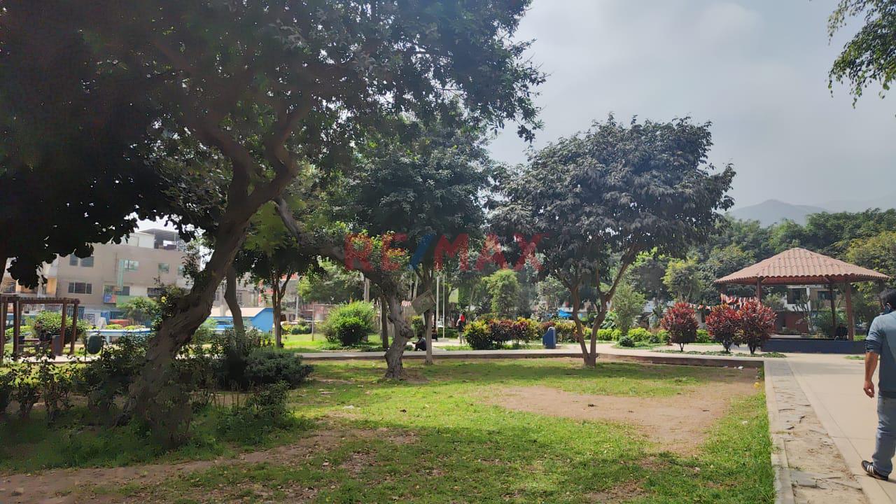 Venta De Minidepartamento En Manylsa, Ate — foto 2