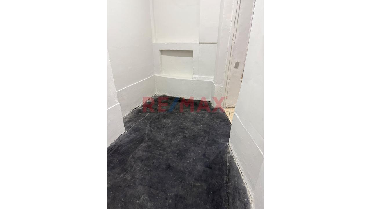 Local Comercial En Alquiler En Breña - Primer Piso - 8