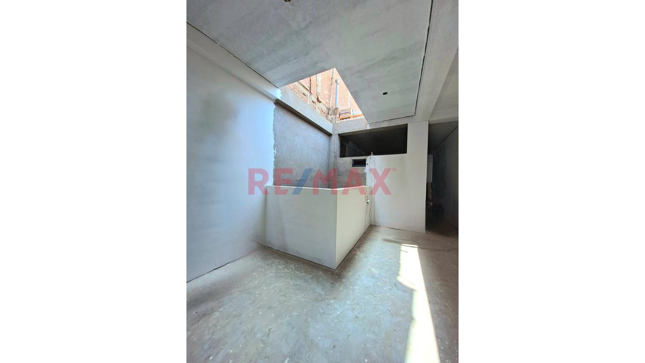 Segundo Piso En Alquiler – Local Comercial / Oficina En Carabayllo - 8