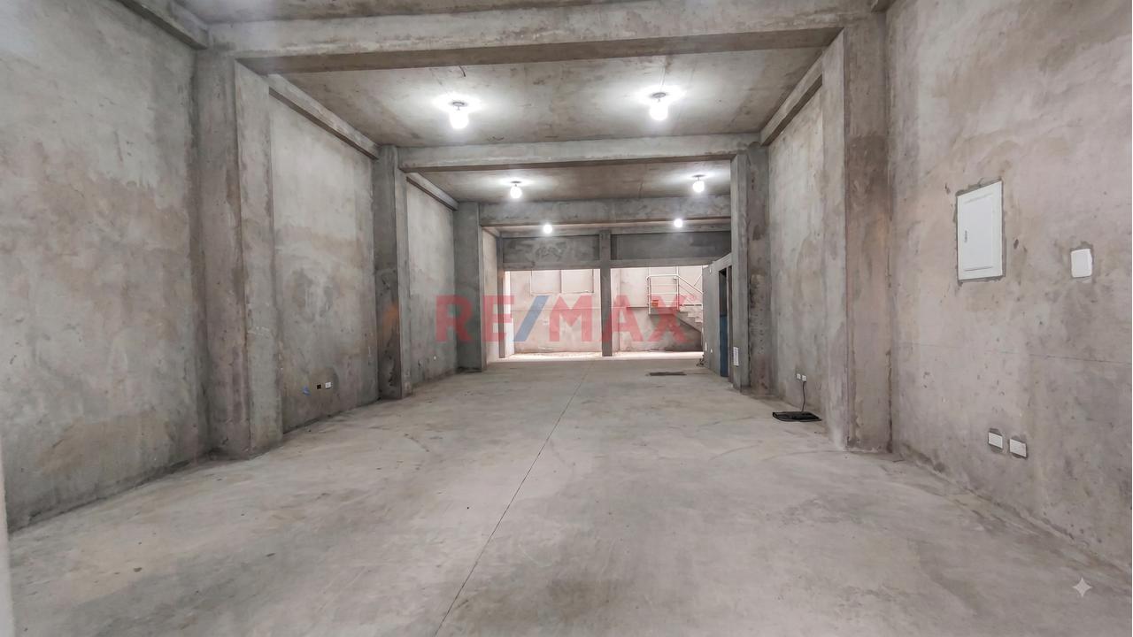 Alquiler De Local Comercial En Huampaní - 7