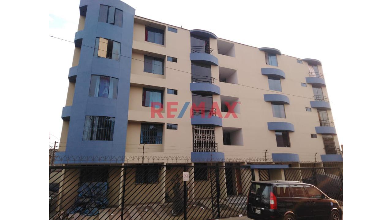 Vendo Departamento Av. Elmer Faucett