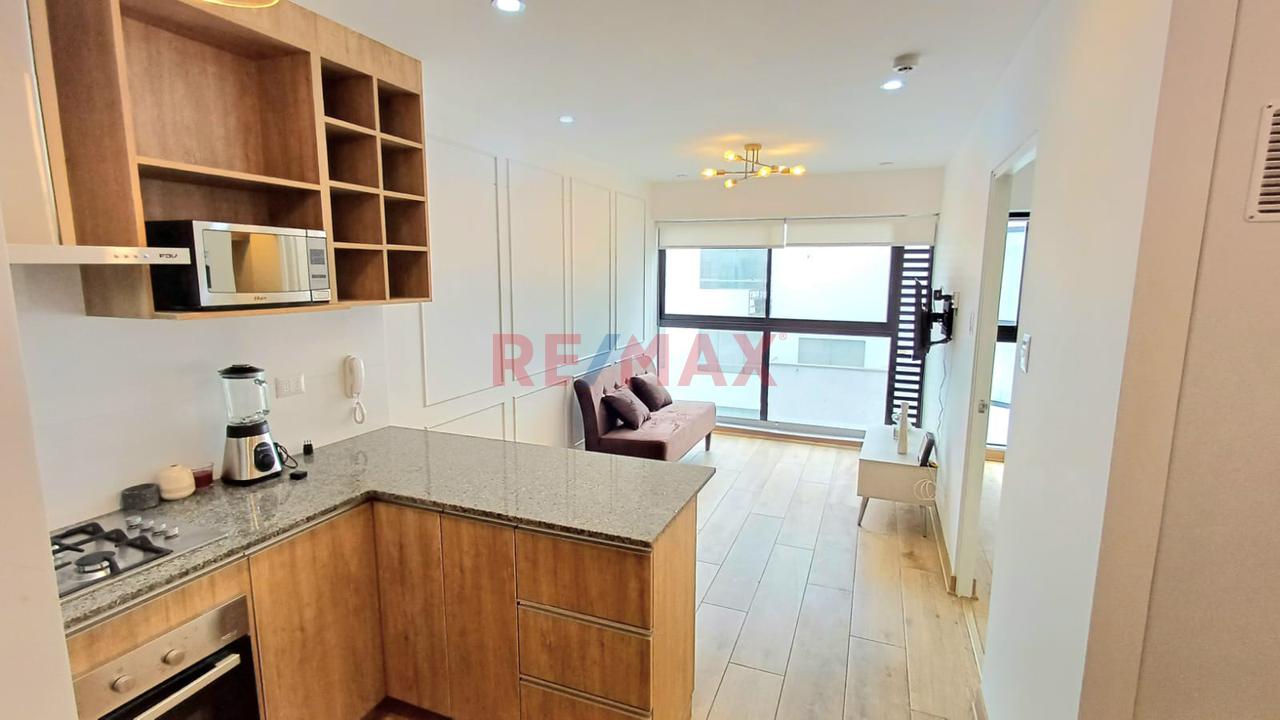 Alquiler De Hermoso Departamento En San Isidro