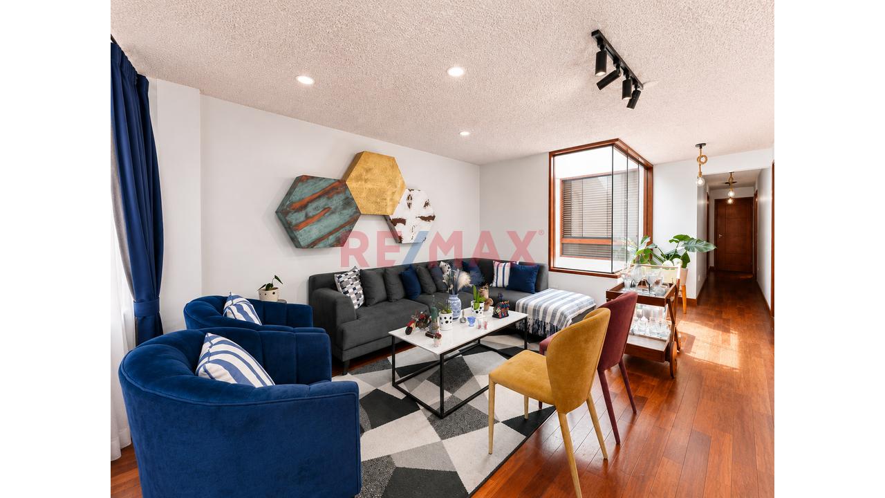 Venta De Singular Departamento Frente A Parque - En Bellavista  – Callao — foto 2
