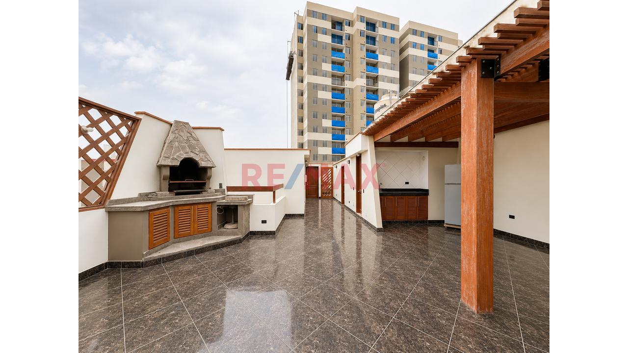 Venta De Amplia Azotea Con Potencial De Inversión – En Bellavista, Callao - 7