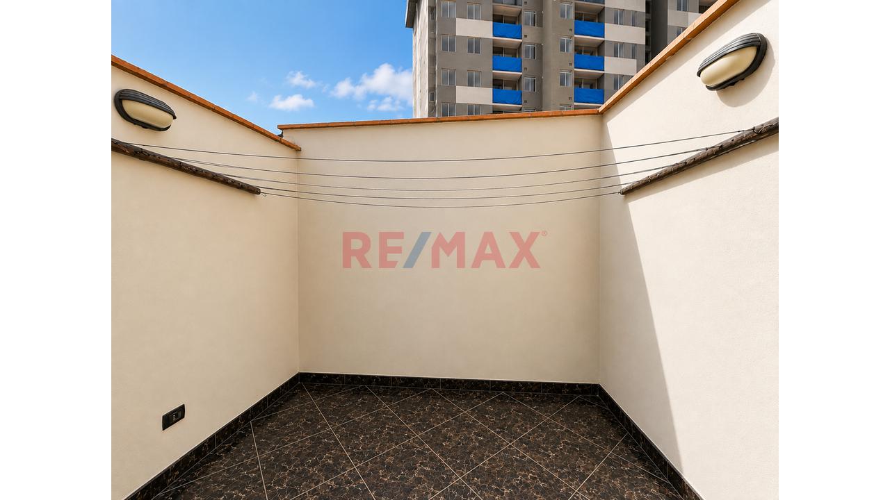 Venta De Amplia Azotea Con Potencial De Inversión – En Bellavista, Callao - 4