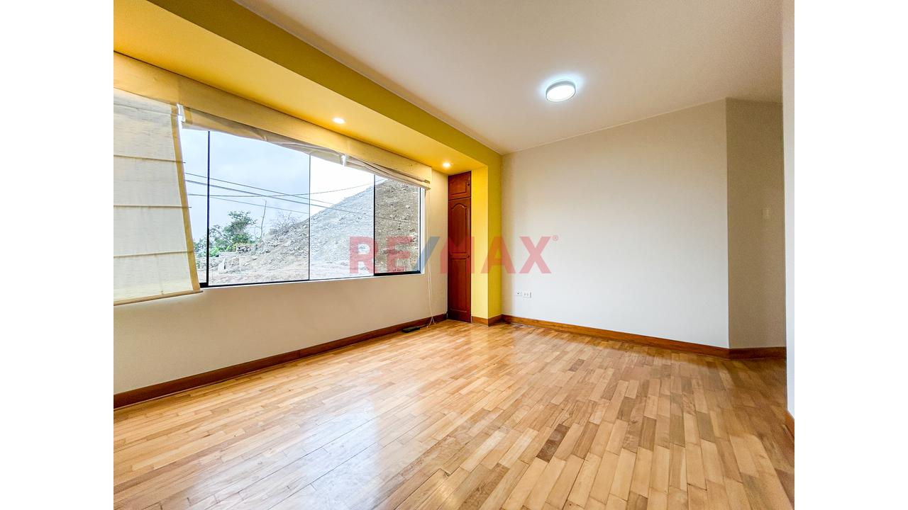 Oportunidad Duplex + Estacionamiento Remodelado La Molina - 15