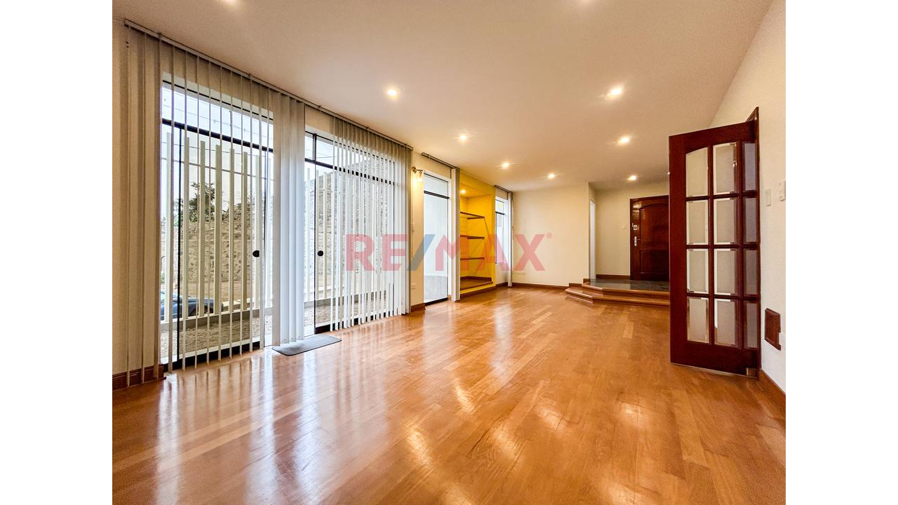 Oportunidad Duplex + Estacionamiento Remodelado La Molina - 18