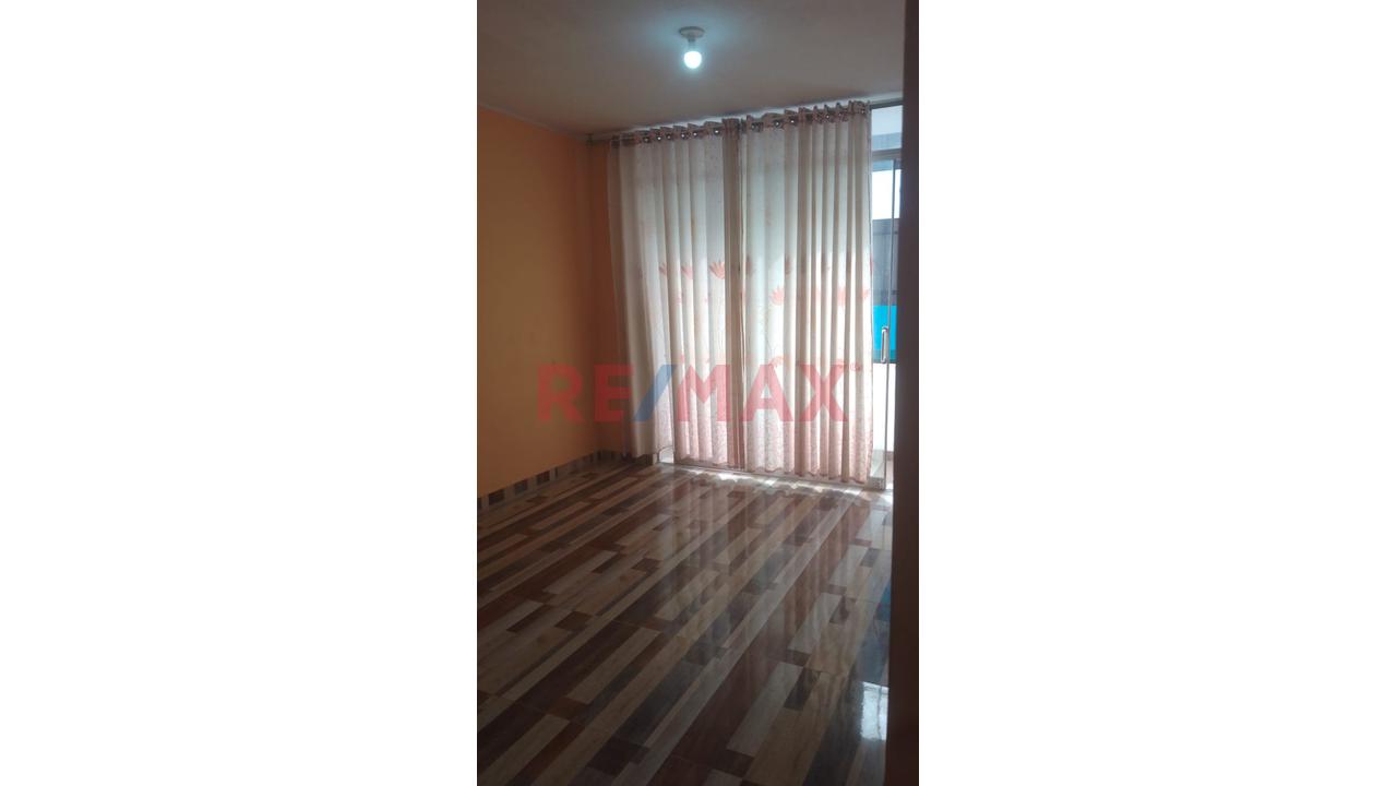 Se Vende Casa De  3 Pisos En San Antonio De Carabayllo — foto 9