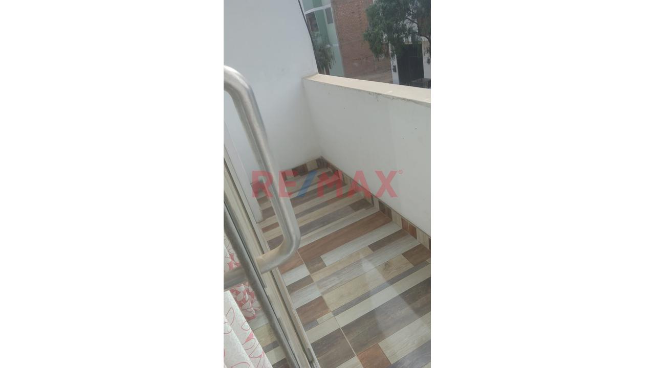Se Vende Casa De  3 Pisos En San Antonio De Carabayllo — foto 7