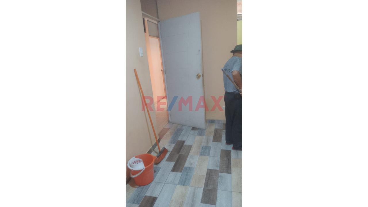 Se Vende Casa De  3 Pisos En San Antonio De Carabayllo — foto 15