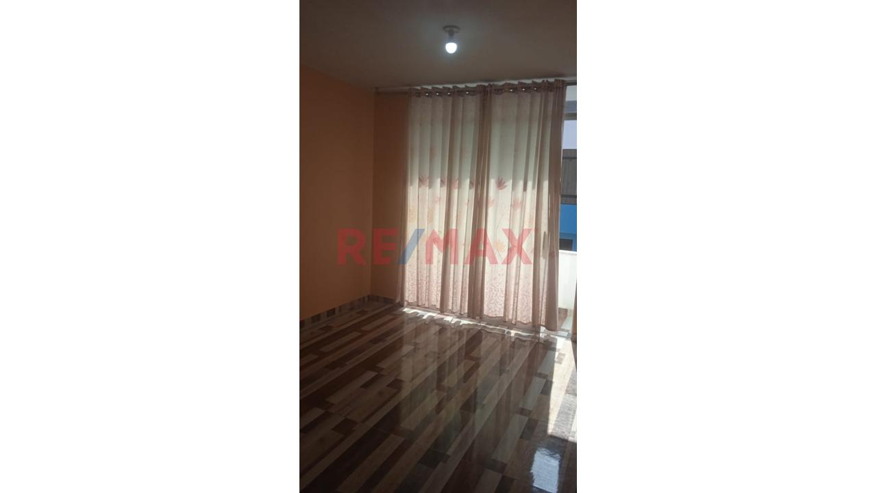 Se Vende Casa De  3 Pisos En San Antonio De Carabayllo — foto 11