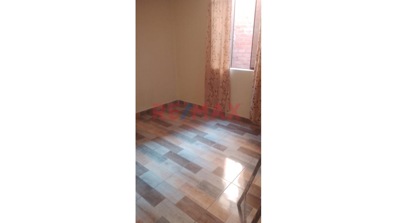 Se Vende Casa De  3 Pisos En San Antonio De Carabayllo — foto 3