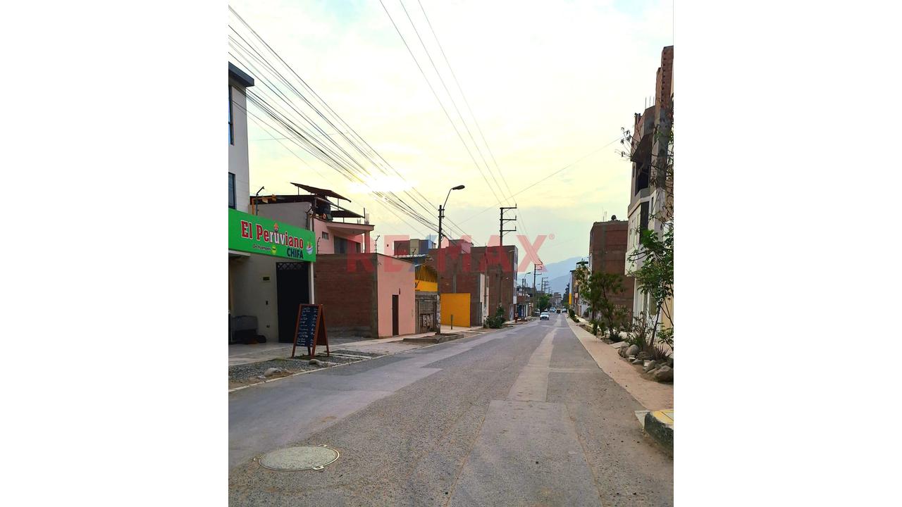 🔥 ¡Invierte O Construye En Huampaní: Excelente Terreno Independizado! 🔥 - 14