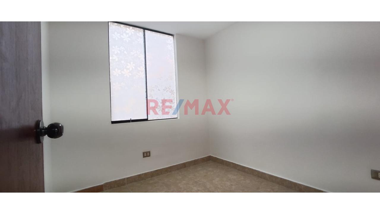 Venta De Departamento En Campoy San Juan De Lurigancho — foto 5