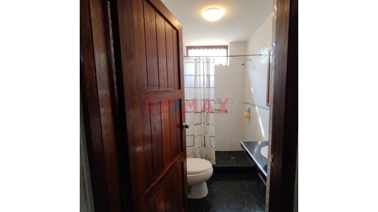 Casa En Venta En Urb. El Cuadro, Chaclacayo | 365 M² | Esquina Con 2 Frentes | Amplia Y Luminosa - 14