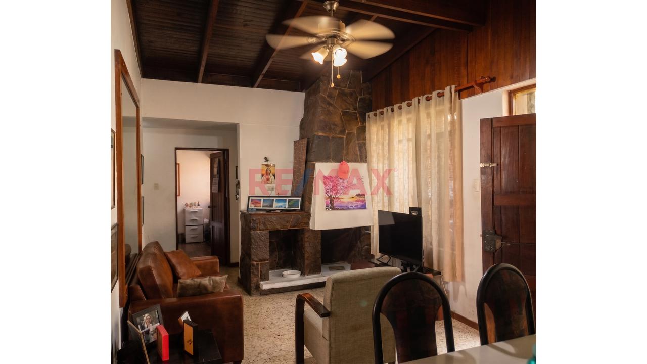 Casa En Venta En Urb. El Cuadro, Chaclacayo | 365 M² | Esquina Con 2 Frentes | Amplia Y Luminosa - 5