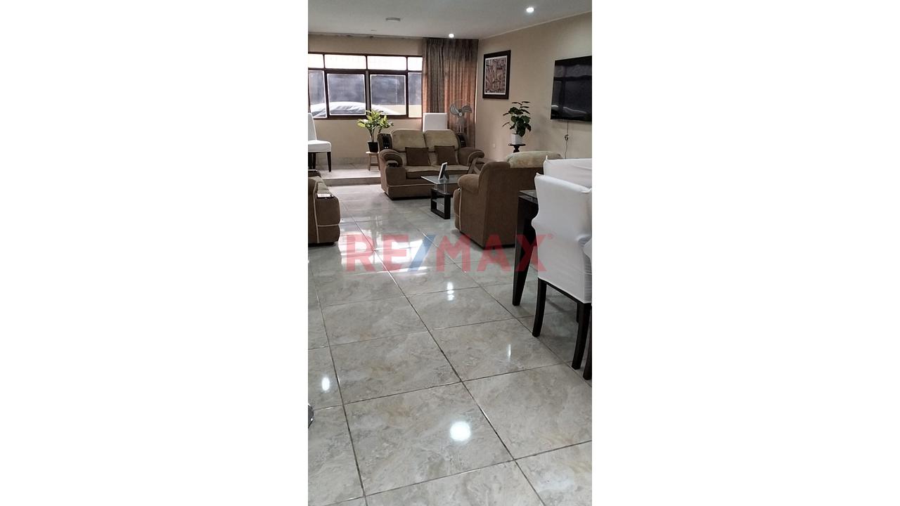 Venta De Departamento Tipo Casa En Los Olivos — foto 6
