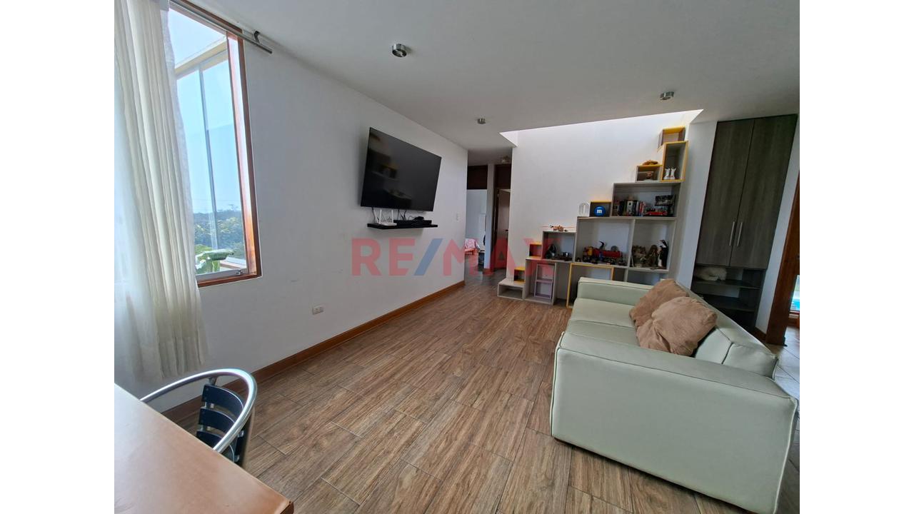 Se Alquila Hermosa Casa Moderna Con Acceso A Piscina Y Áreas Verdes - 8