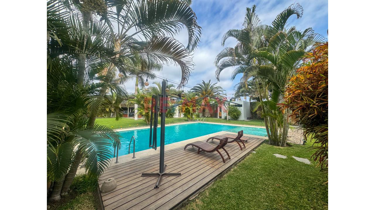 Se Vende Hermosa Casa Moderna Con 2 Bungalows, Piscina Y Amplias Áreas Verdes. - 8