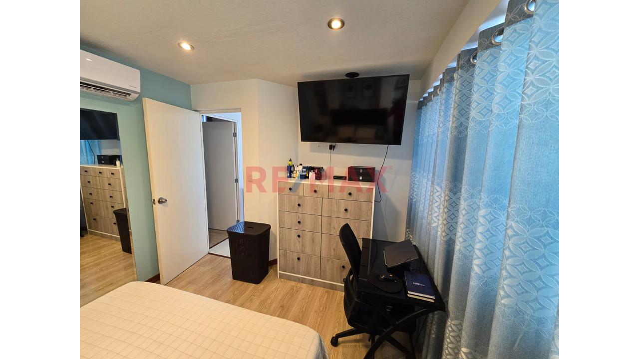 Se Vende Moderno Duplex En Los Olivos + Cochera+Deposito — foto 12
