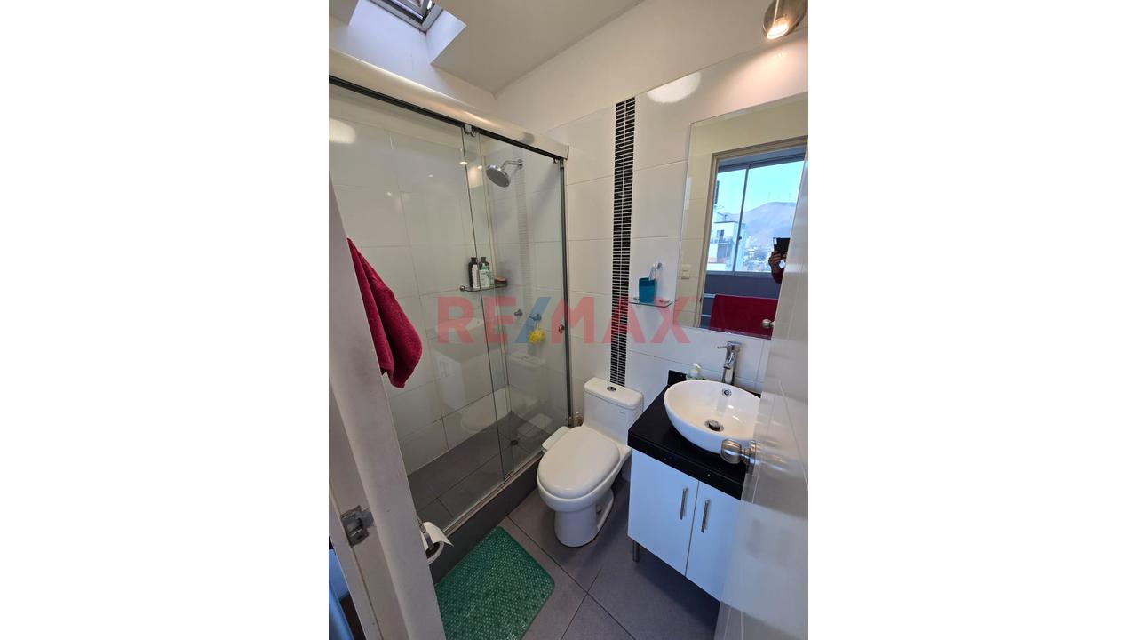 Se Vende Moderno Duplex En Los Olivos + Cochera+Deposito — foto 5
