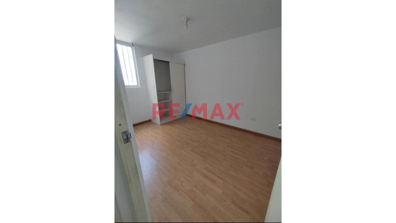 Se Alquila Departamento En Condominio Praderas En Comas - 14