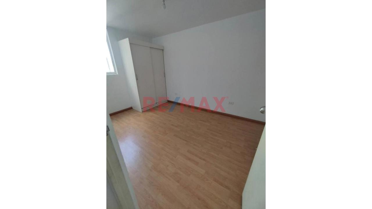 Se Alquila Departamento En Condominio Praderas En Comas - 4