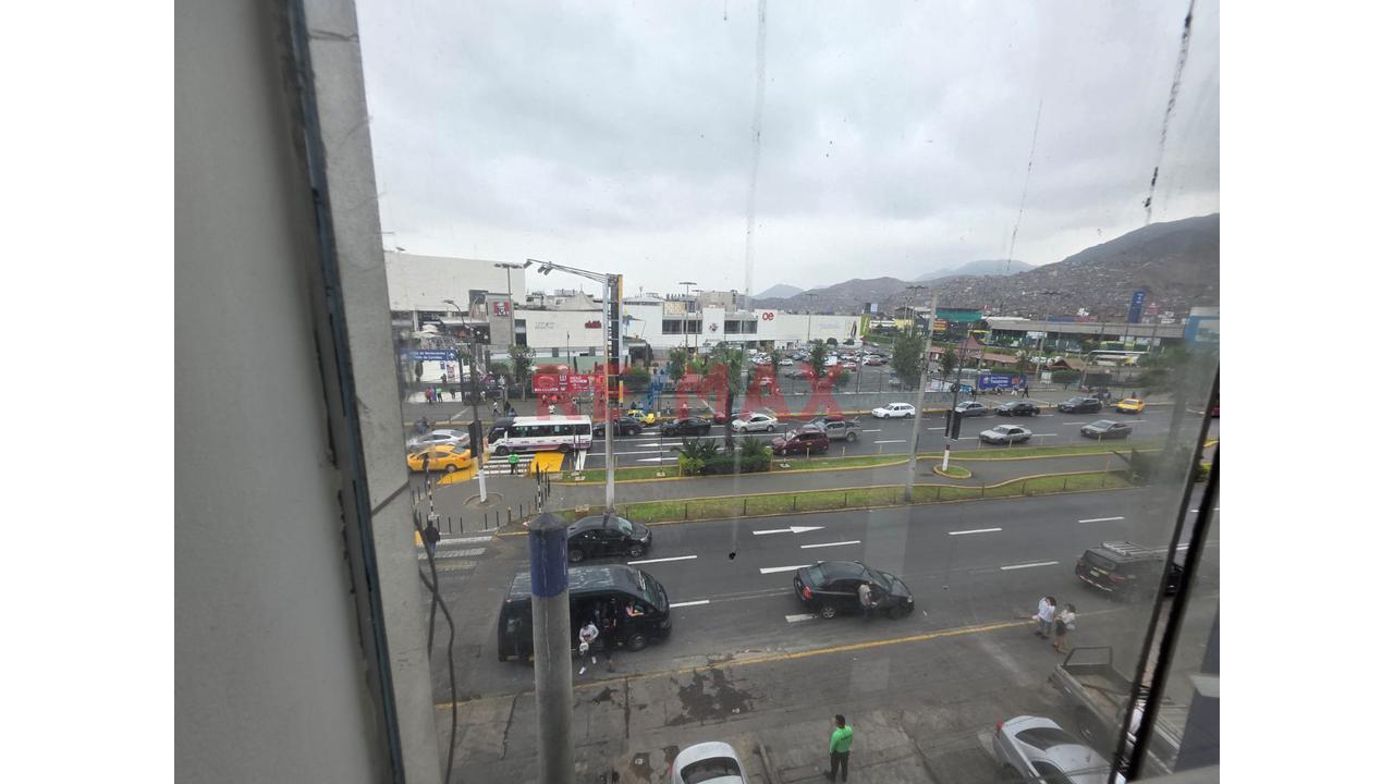 Alquiler De Oficina En San Martin De Porres — foto 8
