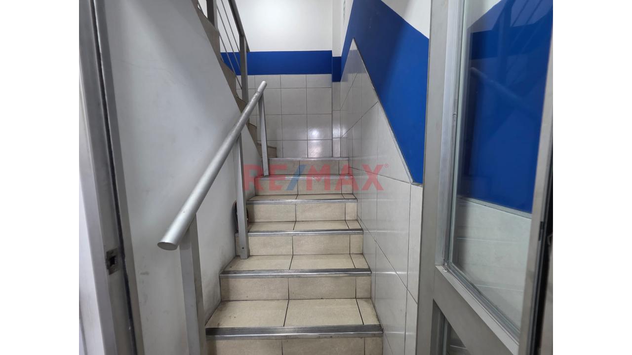Alquiler De Oficina En San Martin De Porres — foto 2