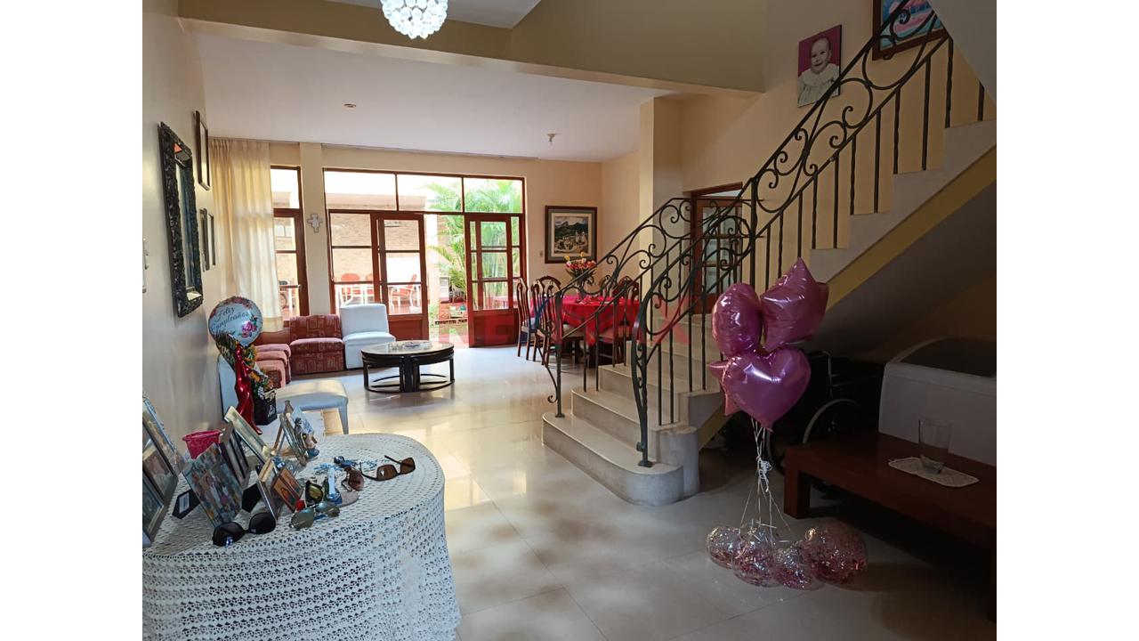 Venta De Casa En Urb Los Cocos Del Chipe - 3